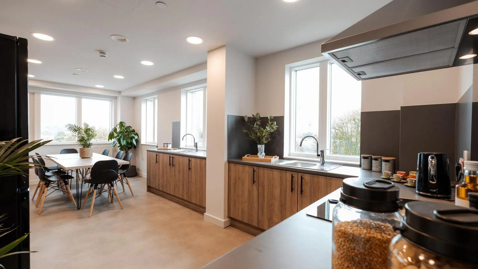 Students Only South London Homes Apartment